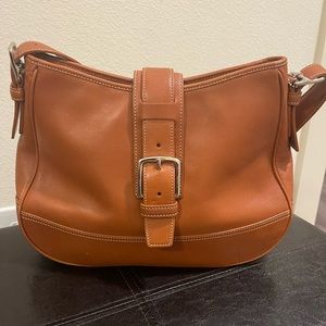 Coach Vintage 7583 British Tan Leather Shoulder Purse